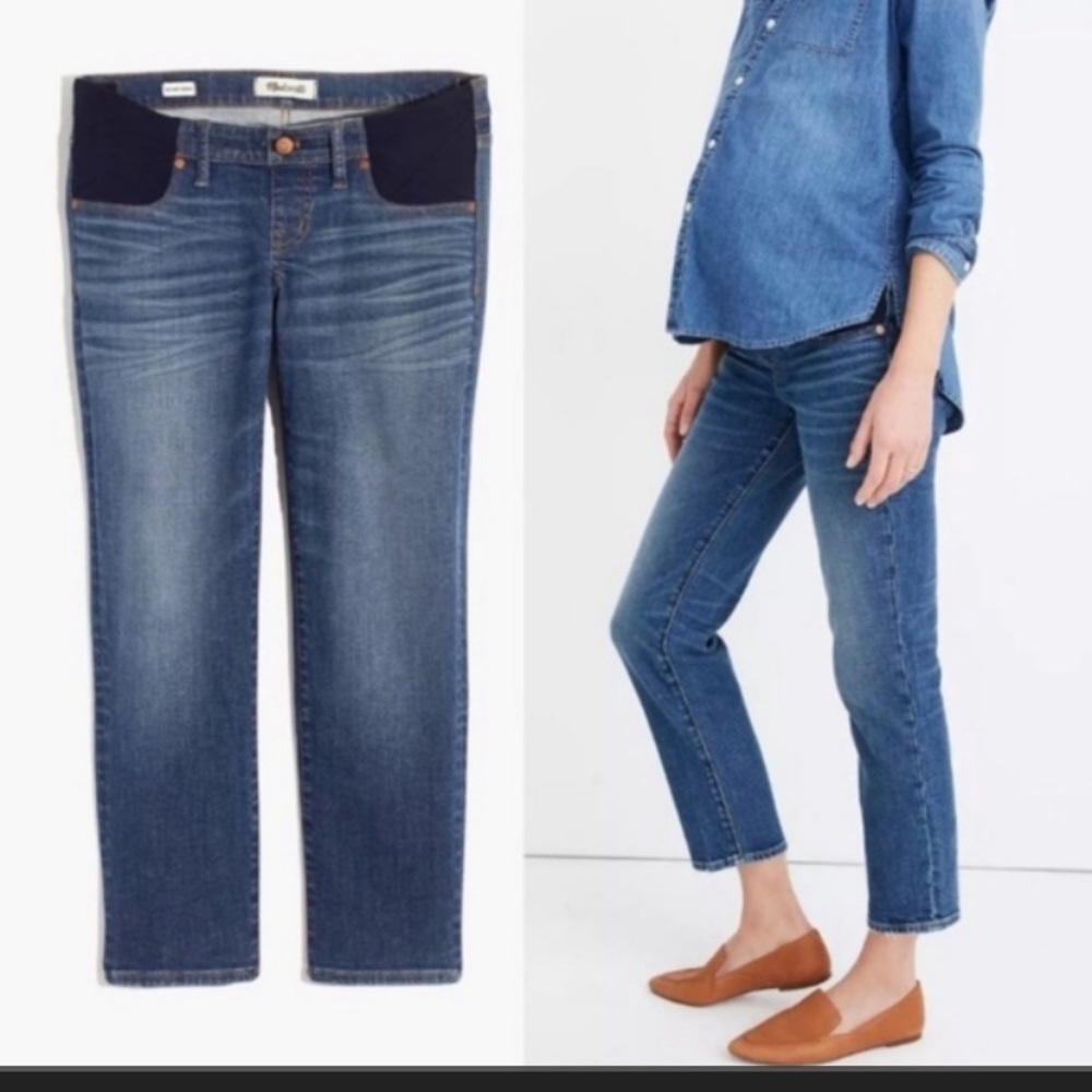 Maternity Straight-Leg Jeans in Medium Blue